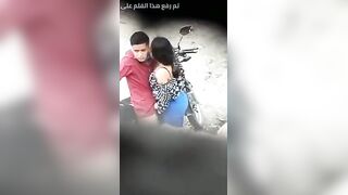 شرموطة في الشارع تتعرض لموقف مفاجئ - arab sex