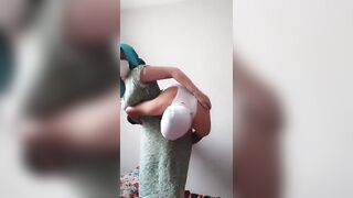 عنوان بديل: "تحديات مثيرة في حلبة المصارعة مع نجمة عربية مثيرة" - سكس